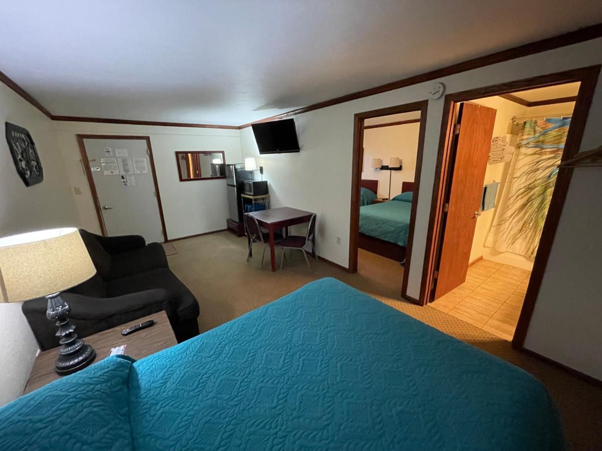 Highland Court Motel Fairmont Extérieur photo
