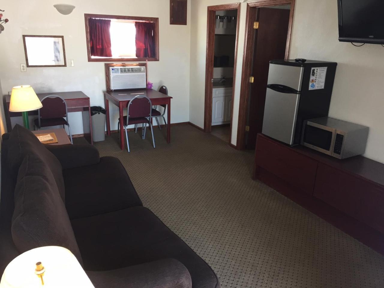 Highland Court Motel Fairmont Extérieur photo